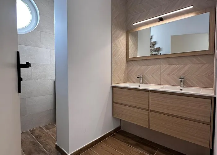 Apartment La Parenthese - Proche De La Gare - Parking *